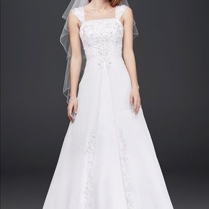 David’s Bridal Wedding Gown